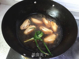栗子烧鸡翅的做法步骤:8