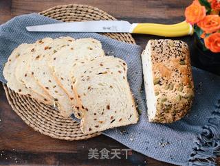 面包机版红枣果仁面包的做法步骤:17