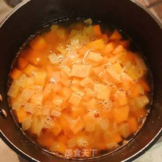 香苹南瓜浓汤的做法步骤:7