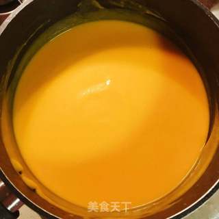 香苹南瓜浓汤的做法步骤:11