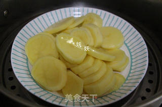 黑椒土豆泥的做法步骤:3