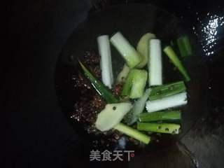 芝麻红油的做法步骤：2