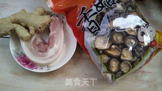 #香菇红烧肉的做法图解2