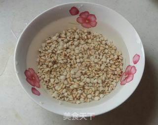 冬瓜薏米排骨汤的做法步骤:3