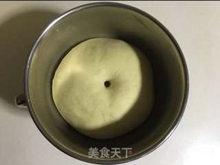 #金钱小面包的做法图解5