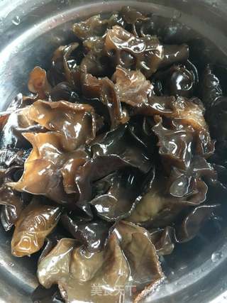 回锅肉的做法步骤:3
