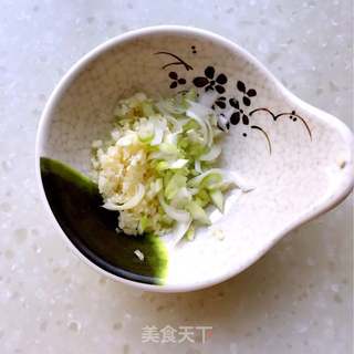 菠菜拌面筋的做法步骤:6