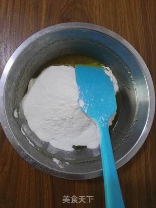 红豆馅广式月饼的做法步骤:4