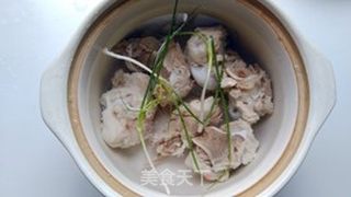 玉米木耳大骨汤的做法步骤:6