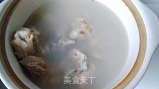 玉米木耳大骨汤的做法步骤:7