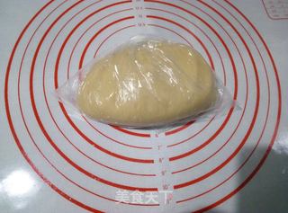 五仁月饼的做法步骤:3