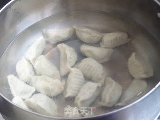 猪肉茴香馅水饺的做法步骤:10