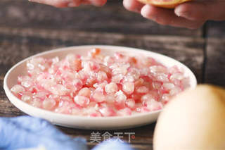属于初秋的雪梨石榴汁的做法步骤:2