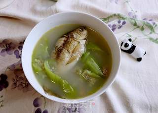 丝瓜鲫鱼汤的做法步骤:6