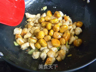 栗子鸡块的做法步骤:12