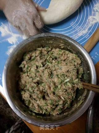 一次发酵法肉包的做法步骤:5