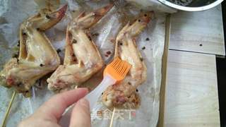 藤椒味烤鸡翅的做法步骤:6