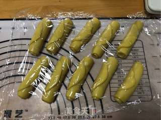 赏味中秋、乐享团圆~【黄金蛋黄酥】的做法步骤:15
