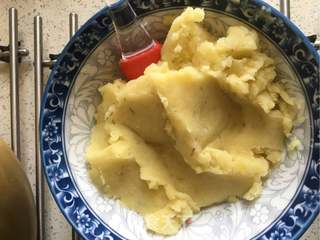 土豆泥的做法步骤:4