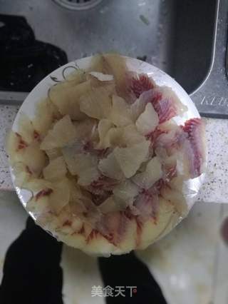 酸菜鱼的做法步骤:2