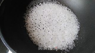 糖霜核桃仁的做法步骤：5