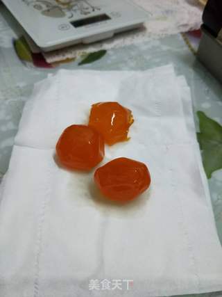 广式蛋黄豆沙月饼的做法步骤:6