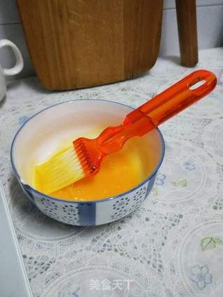 广式蛋黄豆沙月饼的做法步骤:18