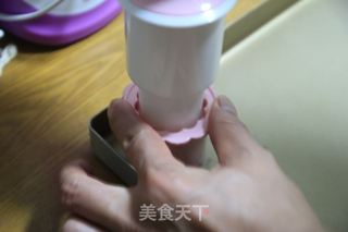 莲蓉蛋黄月饼的做法步骤：20