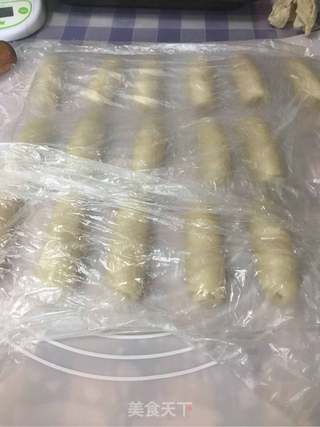 鲜肉月饼的做法步骤:12