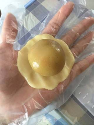广式月饼 63克的做法步骤:14