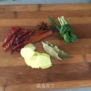 猪肉皮冻的做法步骤:6
