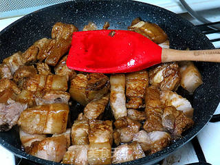 浓油赤酱本帮菜【外婆红烧肉】的做法步骤:7