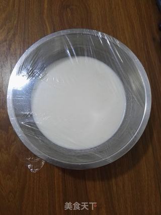 可可圆点冰皮月饼的做法步骤:5