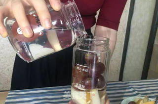 一杯好喝的果汁是如何诞生的?的做法步骤:5