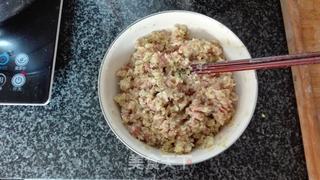 包菜西芹猪肉馅水饺的做法步骤:3