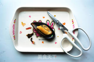 蛋黄烤海虹的做法步骤:2