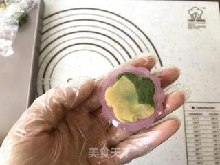 超高颜值的桃山皮月饼的做法步骤:12