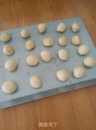 冬瓜蓉酥饼的做法步骤:7