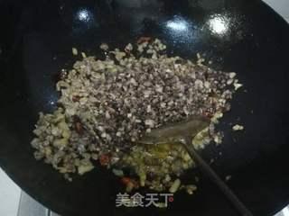 香菇牛肉酱的做法步骤：7