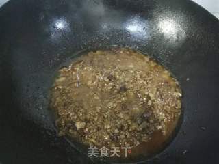 香菇牛肉酱的做法步骤：9