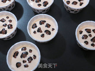 诱惑【豹纹杯子蛋糕】的做法步骤:12