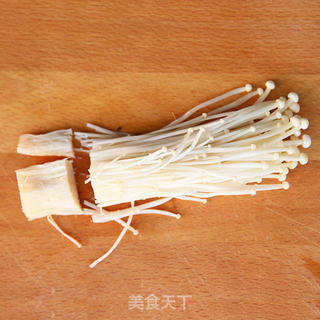 下火好鲜味——菌菇花蛤汤的做法步骤:5