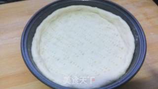 掉渣脆皮虾披萨的做法步骤:5