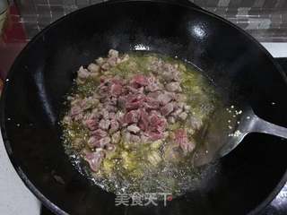 香辣牛肉酱的做法步骤：3