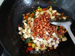 宫爆鸡丁的做法步骤:14