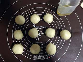 炸糖糕的做法步骤:7