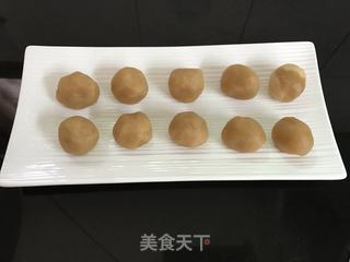 猫爪萌趣冰皮月饼的做法步骤：9