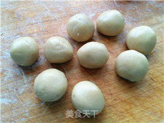 果仁月饼的做法步骤:13