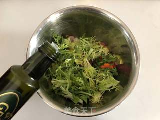 珍馐柠香花环沙拉的做法步骤:9
