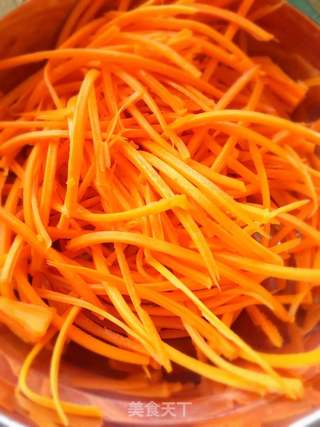 油渣包菜馄饨的做法步骤:2